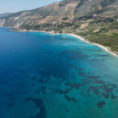 Апартаменты Atheras - Lassu Retreat